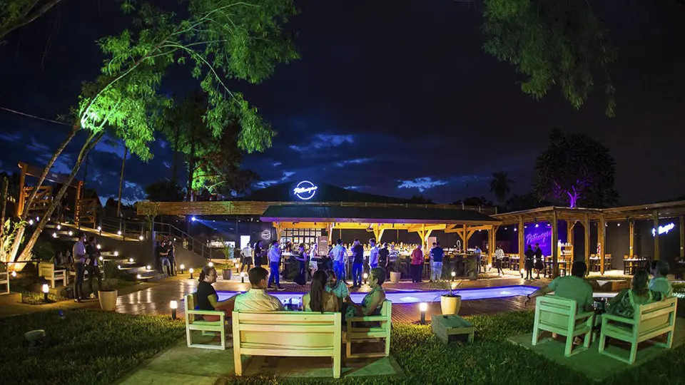 By night Argentina MMC Turismo com Patanegra